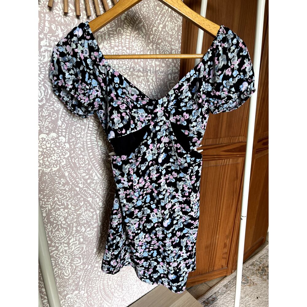 Luvalot Black Blue Pink Floral Flirty Cut Out‎ Open Back Mini Going Out Dress